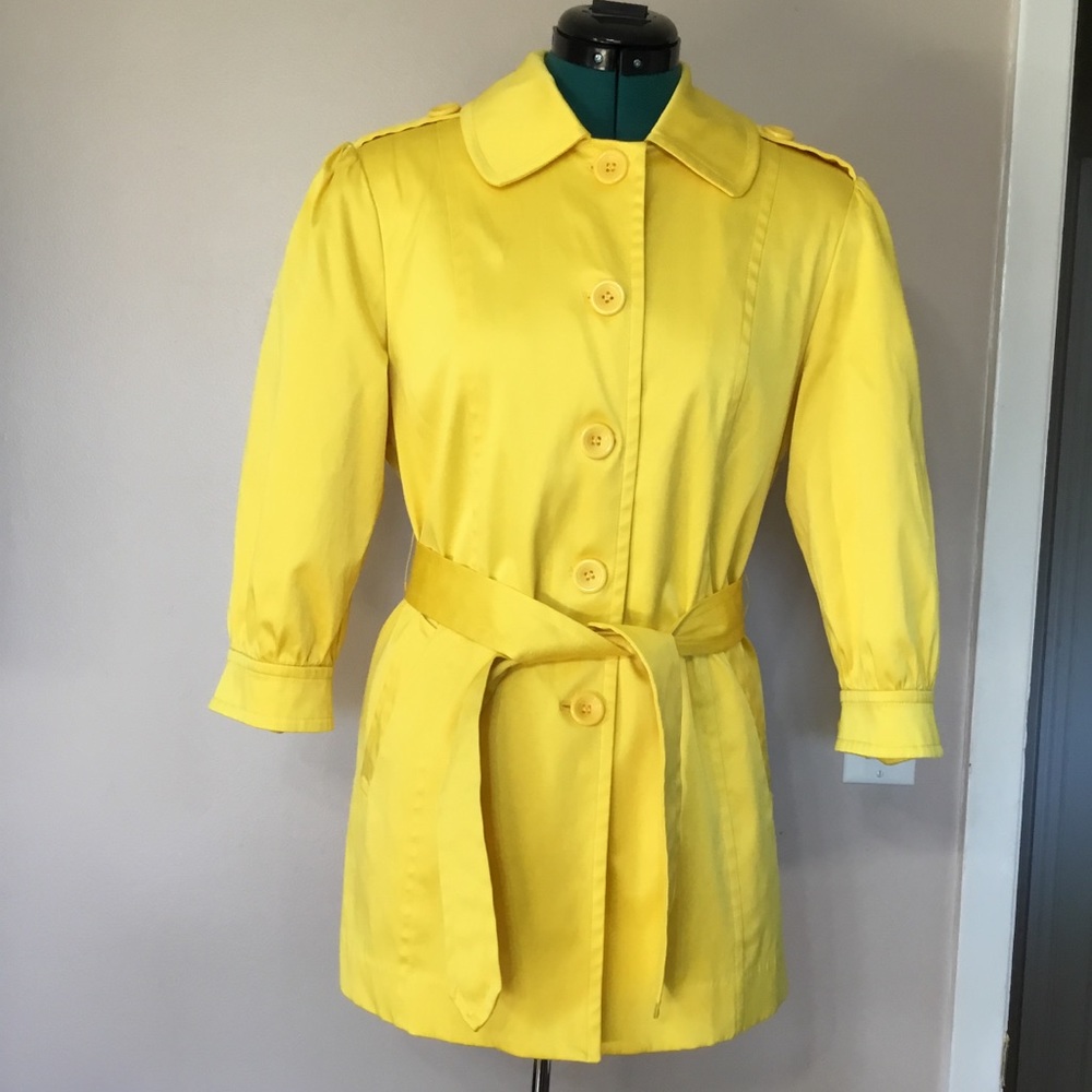 DANIELLE B NWOT yellow jacket